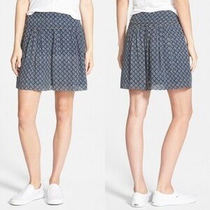 NWT Madewell “Nico” navy blue printed 100% silk mini skirt (size 0)